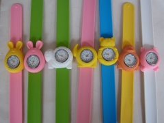 Eine Vielzahl von Formen und Farben Uhren niedlich und hochwertige Uhren für Kinder